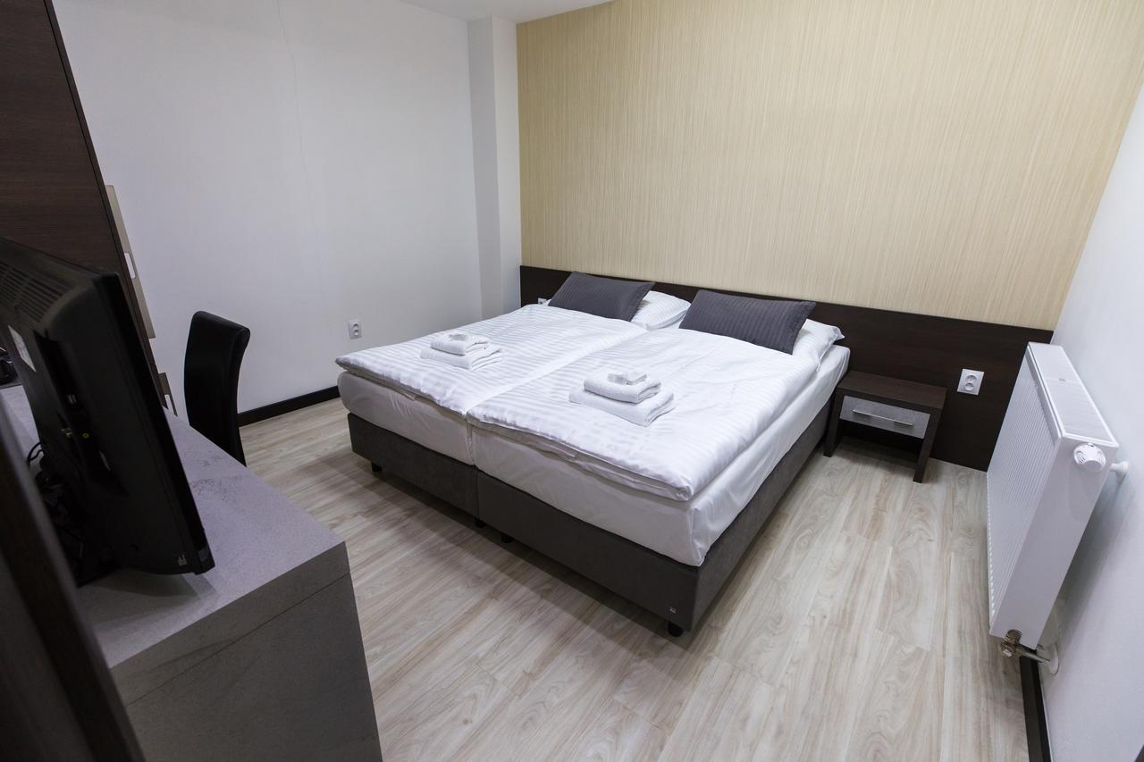 Hotel U Kostela Modřice Екстериор снимка